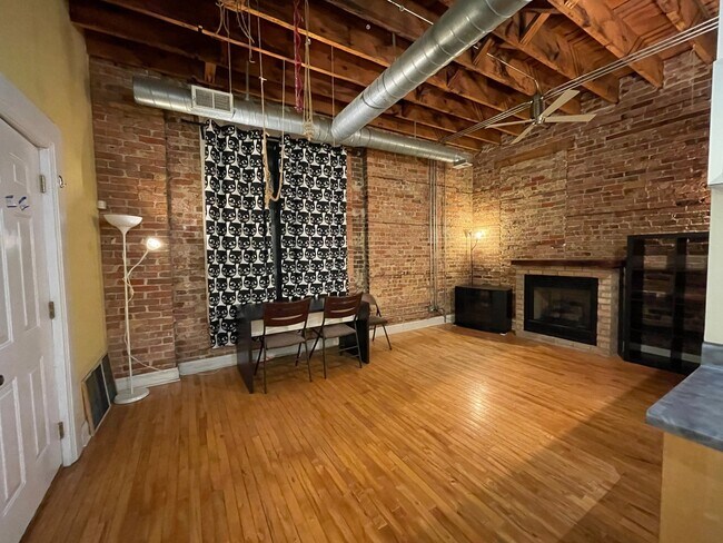 Photo - 2322 W Roosevelt Rd