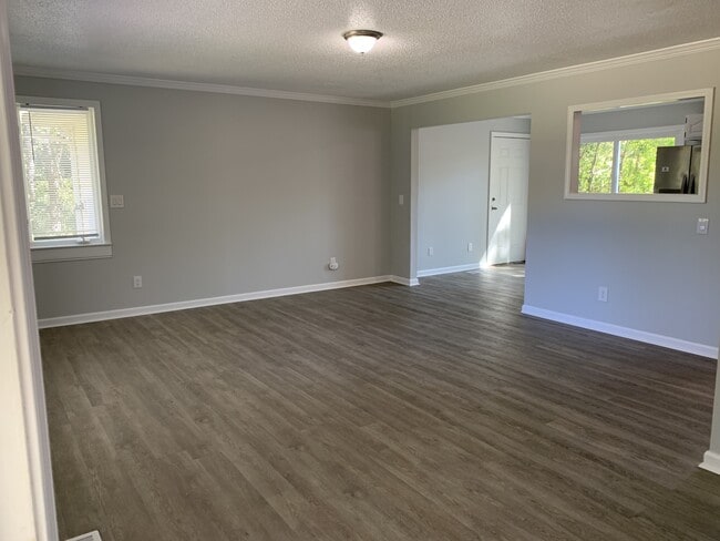 Photo - 921 Hurricane Ct