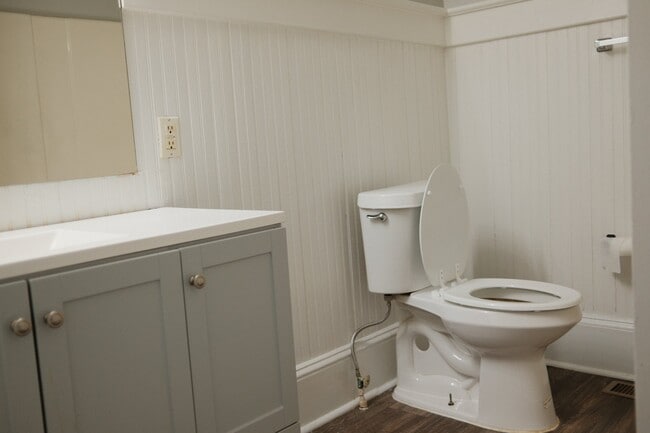 Photo - 207 Hill St Unit C