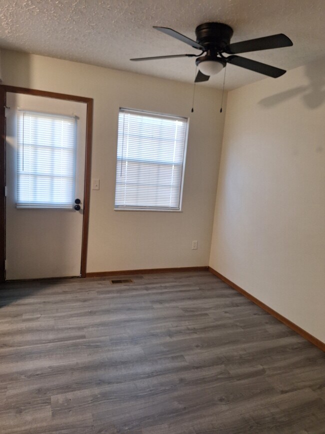 Photo - 986 Hidden Acres Ct