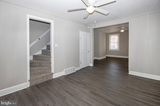COMEDOR - 207 Somerset St