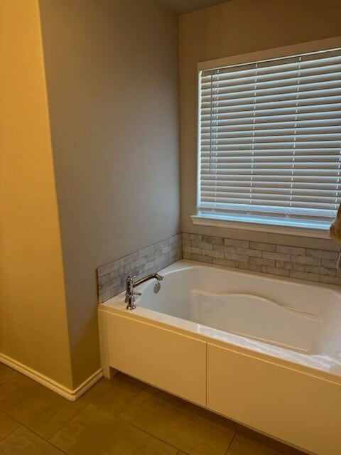 Photo - 1122 E 89th St