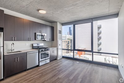 59 E 14th St