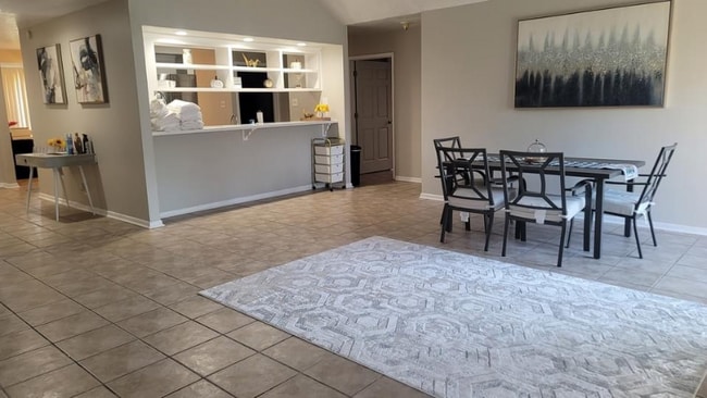 Photo - 4865 Folsom Dr