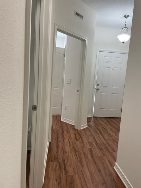 Photo - 4672 Crossing Ct Unit 102