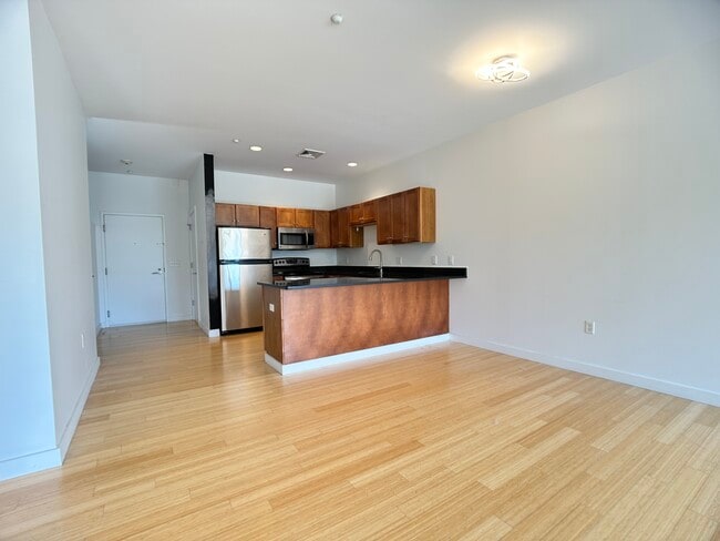 Photo - 99 Chestnut Hill Ave Unit 313