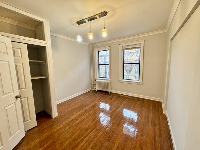 Photo - 275 Harrison Ave Unit B7