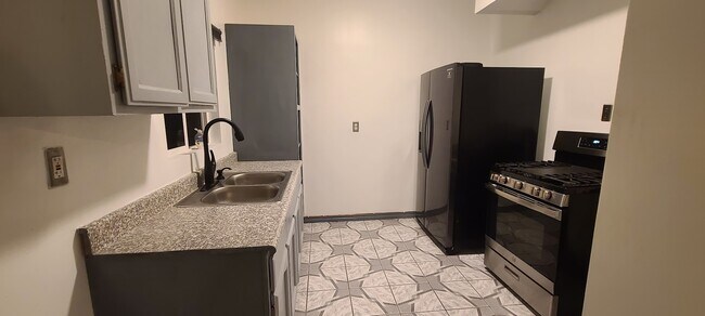 Photo - 2516 Council St Unit 2516