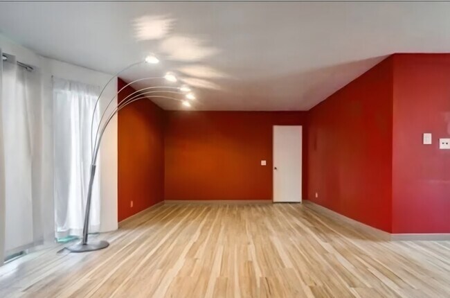 Photo - 600 Liddon Ave