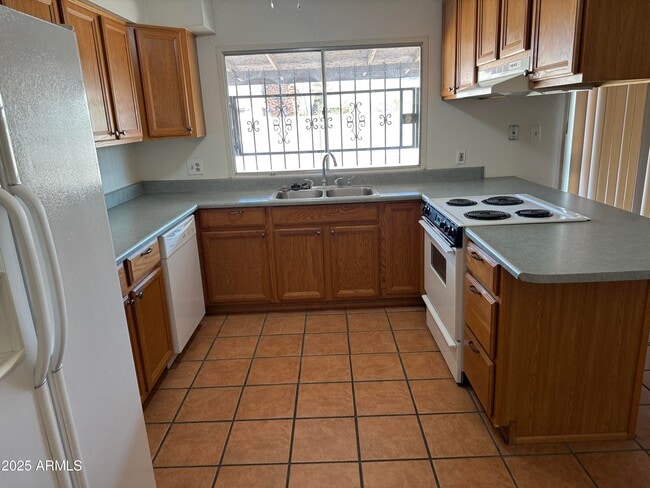 Photo - 2105 E Colgate Dr