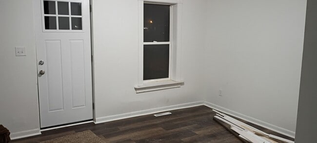 Photo - 718 Rice St