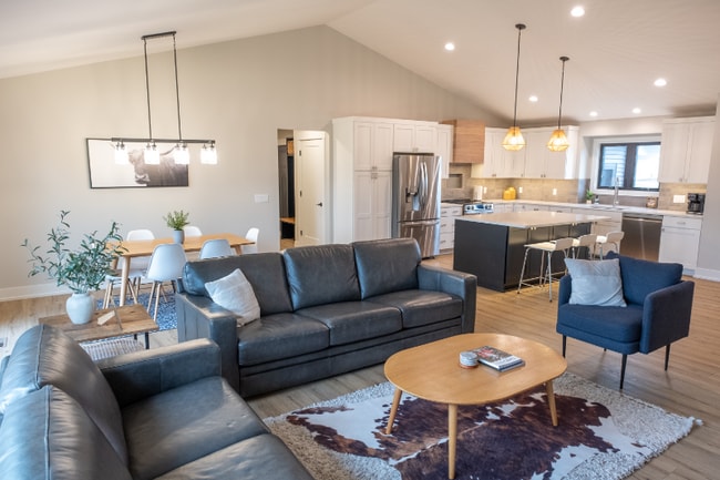 Photo - 7269 Yellowstone Dr