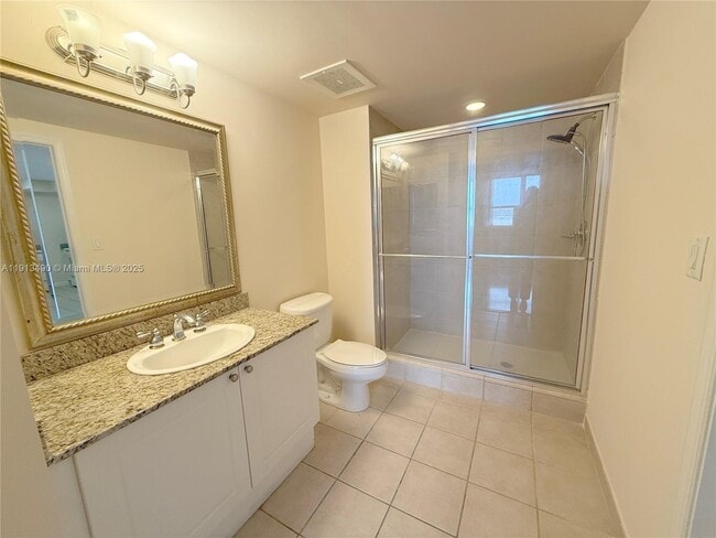 Photo - 19501 W Country Club Dr Unit 912