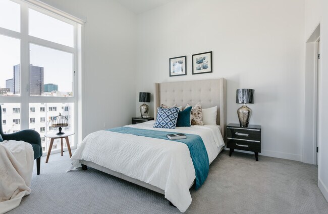2b2b - Bedroom 2