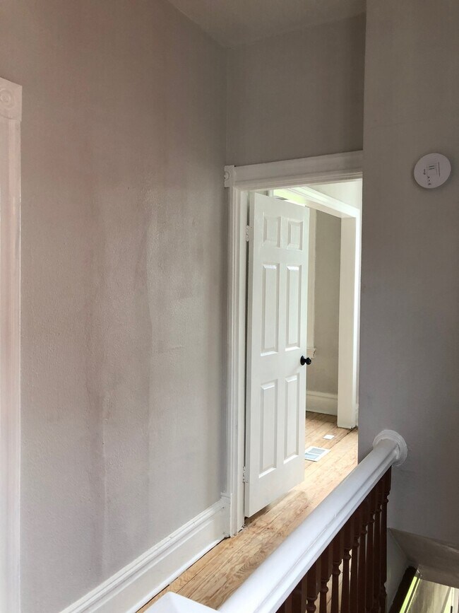 Photo - 2809 Sidney St Unidad 2nd Floor