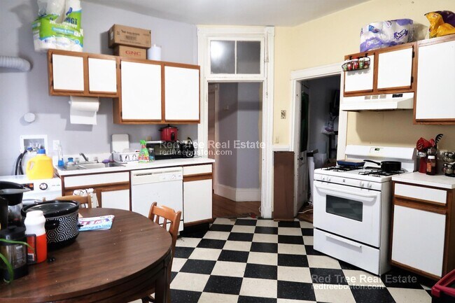 Photo - 36 Cherokee St