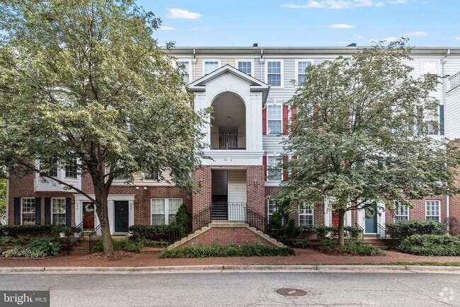 Building Photo - 5074 Donovan Dr Unit 102 Rental