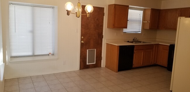 Photo - 5009 Blue Sage Pl NE