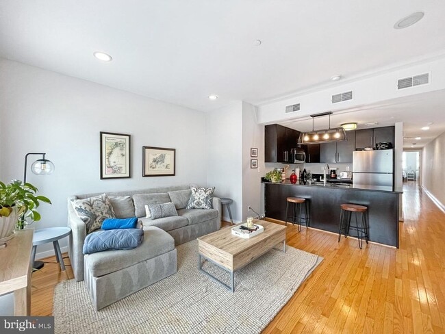 Photo - 1367 Florida Ave NE Unit 302