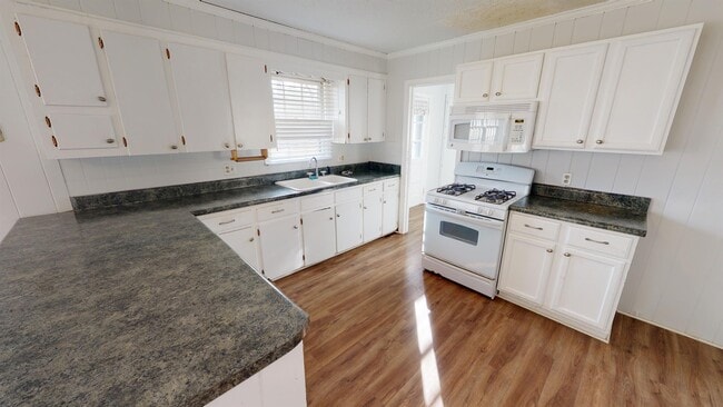 Photo - 108 Wilson St