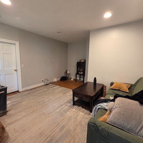 Photo - 17 Albertina St Unit 1R