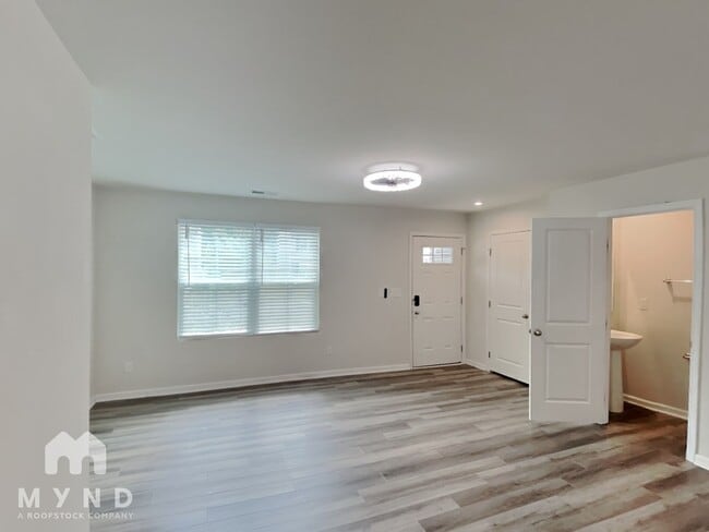 Photo - 7013 Ludell Ln
