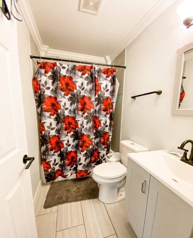 Photo - 3201 Ronald St