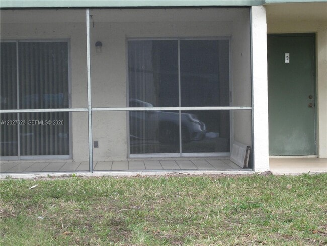 Building Photo - 6314 Chasewood Dr Unit A
