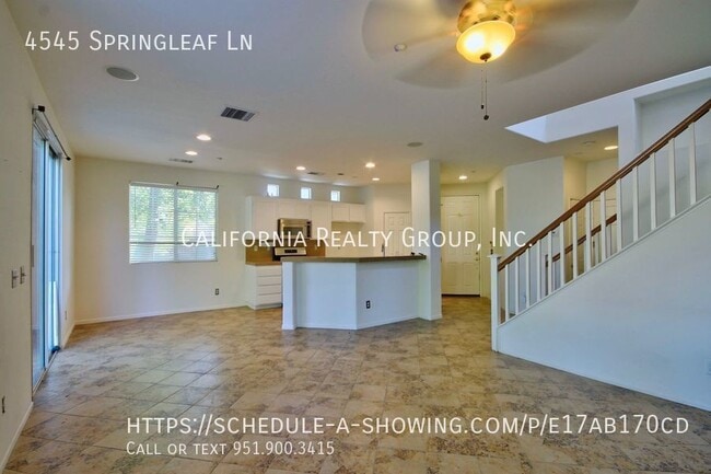 Photo - 4545 springleaf Ln