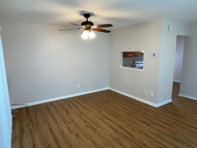 Photo - 3BD 2.5BA End Unit Townhome