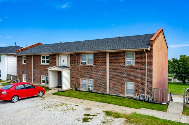 Photo - 1101-1109 S Camden St