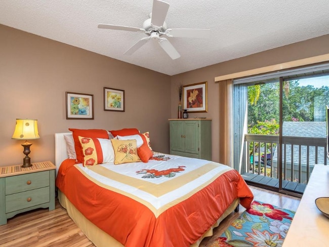 Photo - 236 Woodland Dr