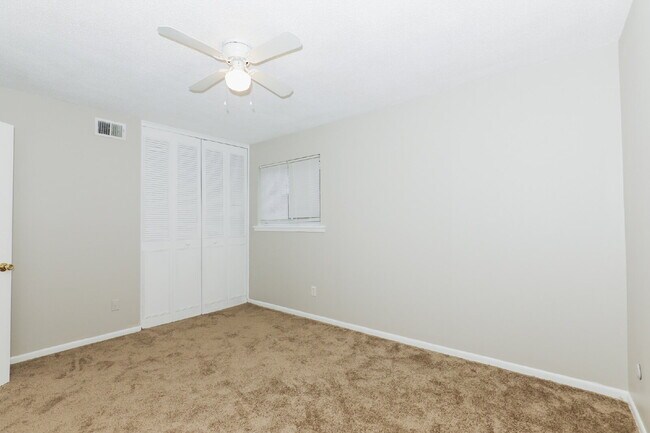 Photo - PRE-LEASING: Charming 2-Bed Sanctuary in College Park Unidad 5