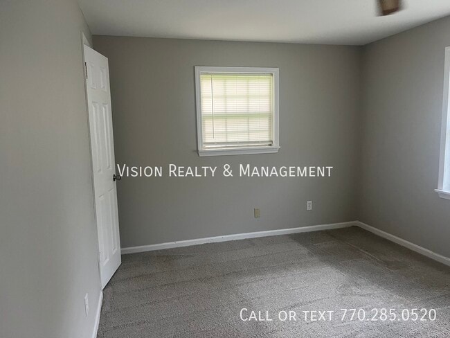 Photo - 1012 Sapphire St