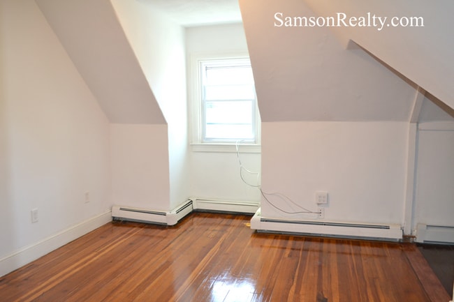 Photo - 349 Thayer St Unit 3