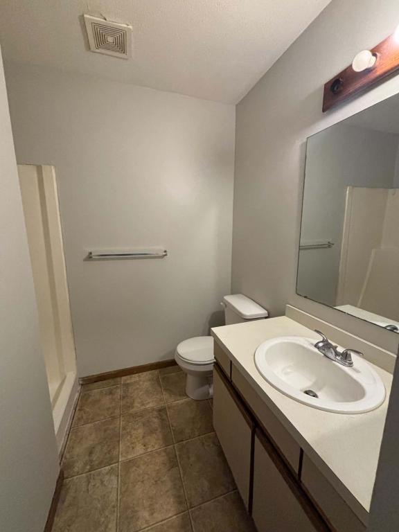 Photo - 1710 Tippecanoe Dr