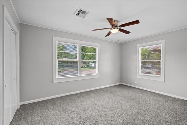 Photo - 3129 Danforth Memorial Dr