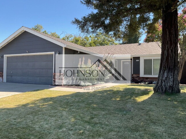 Building Photo - 15136 Cambridge Dr