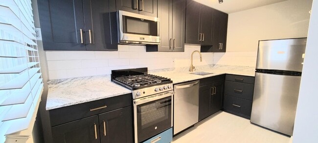 Photo - Bigelow Chapman Apartments