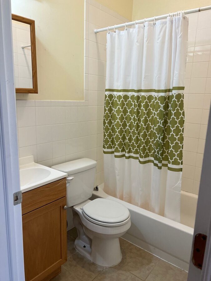 Photo - 676 N 33rd St Unit 3R