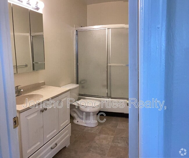 Building Photo - 4729 Routt St Rental