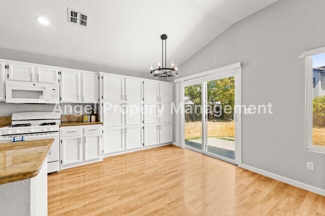 Photo - 10093 Oglethorpe Way