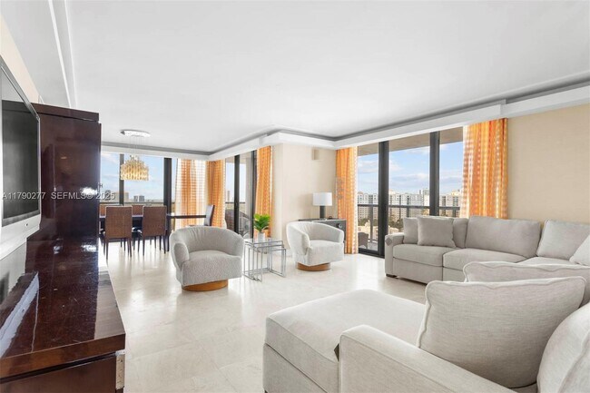 Photo - 19667 Turnberry Way Unit 14E