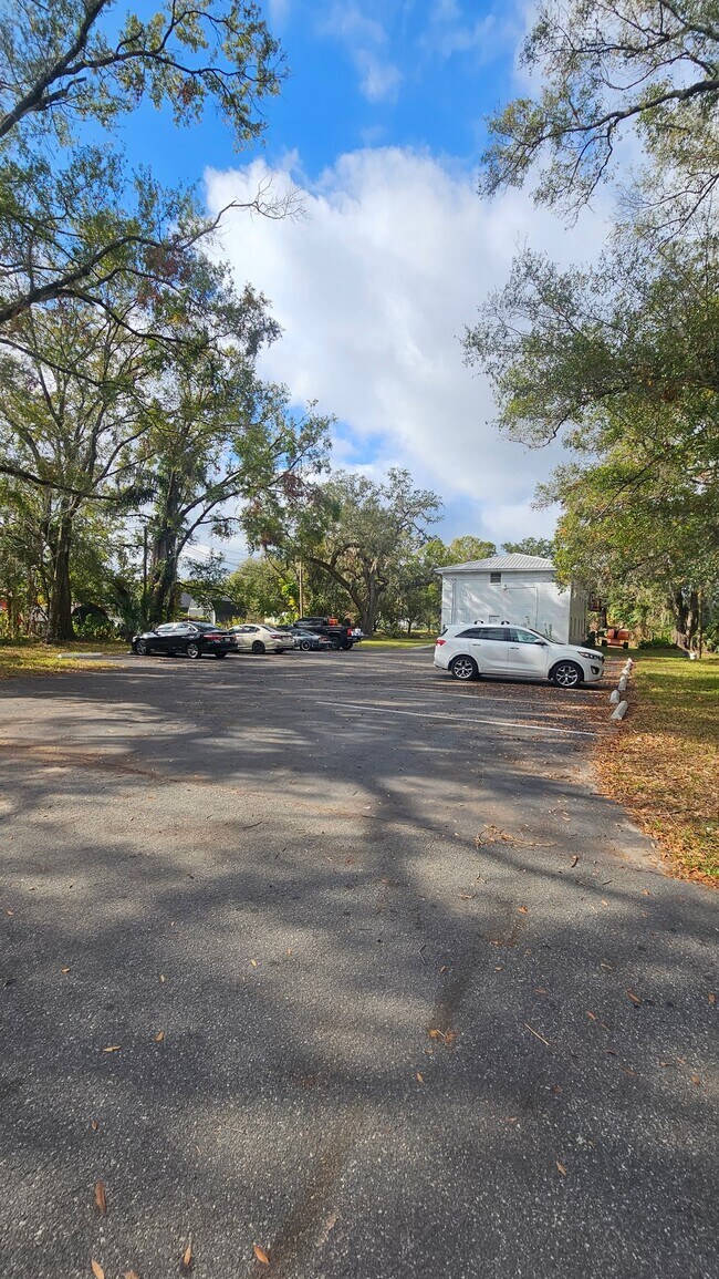 Photo - 101 S Forest St Unit 1