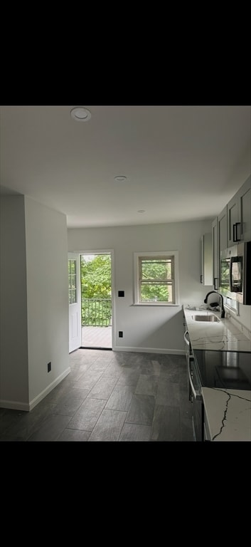 Photo - 19 Dell Ave Unidad 2