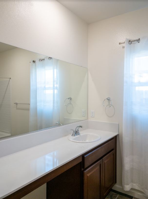 Photo - 4264 Lasalle Dr