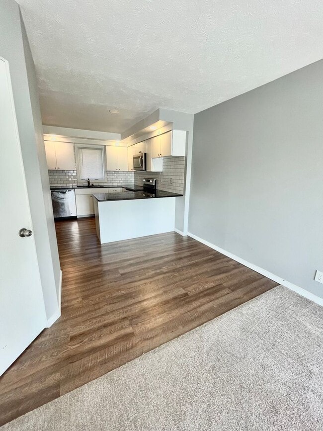 Photo - 602 W 23rd Ave Unit 602 W 23rd Ave #5 Bellevue, NE 68005