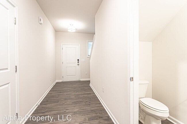 Photo - 3 br, 2.5 bath House - 27 Apricot Ln