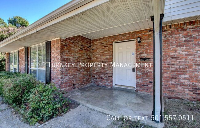 Photo - 7 Fairbrook Dr
