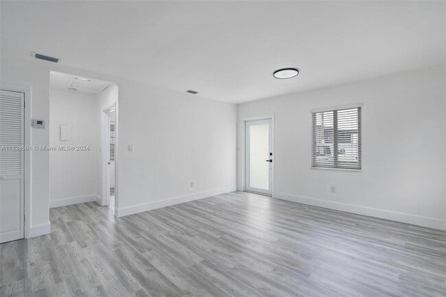 Photo - 3627 NW 23rd Ave Unit 3627